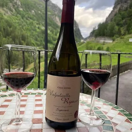 Julia Mit Sauna Eisten