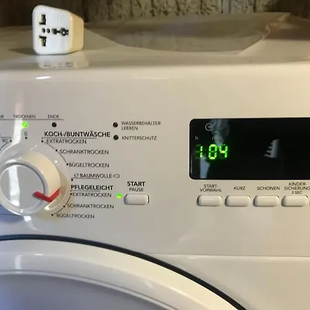 Julia Mit Sauna * Eisten