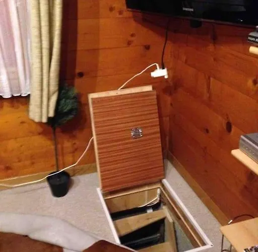 Julia Mit Sauna Σπίτι διακοπών *